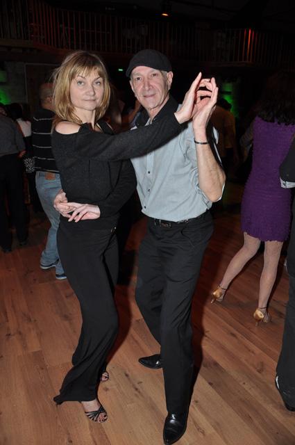 min 2012 12 09 station danse 204